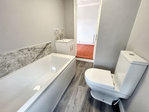 Photo 10- click for photo gallery